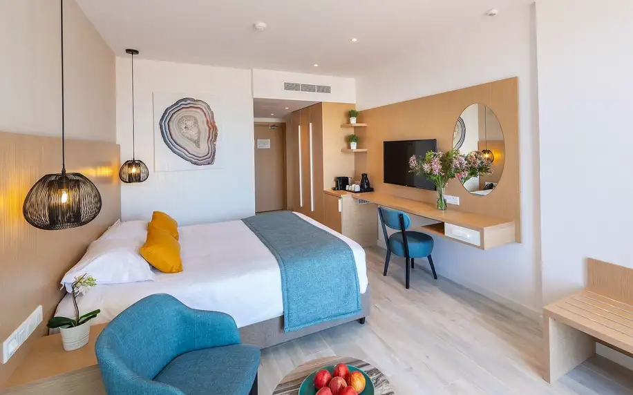 Leonardo Crystal Cove Hotel & Spa by the Sea, Jižní Kypr, Dvoulůžkový pokoj, letecky, all inclusive
