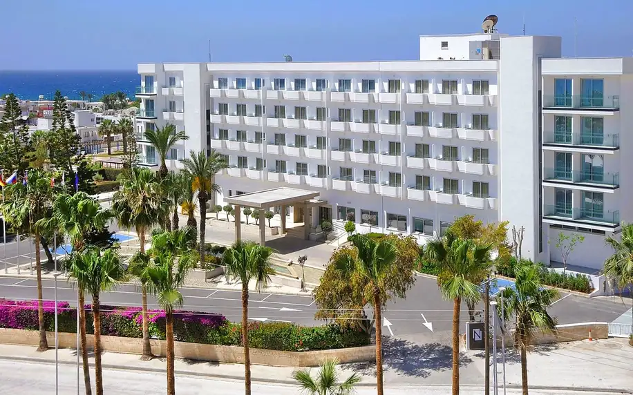 Hotel Nestor, Jižní Kypr, Dvoulůžkový pokoj Superior, letecky, snídaně v ceně