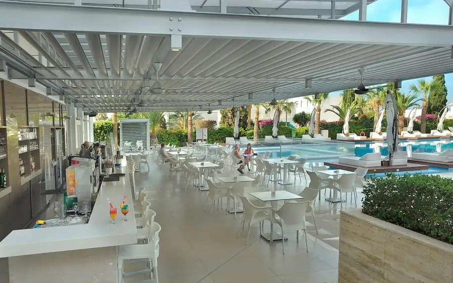 Hotel Nestor, Jižní Kypr, Dvoulůžkový pokoj Superior, letecky, all inclusive