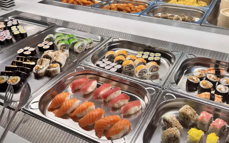 Obědové all you can eat: sushi a asijské speciality