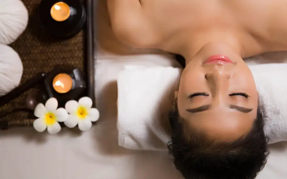 Aromaterapeutická kosmetika či ošetření pleti s masáží
