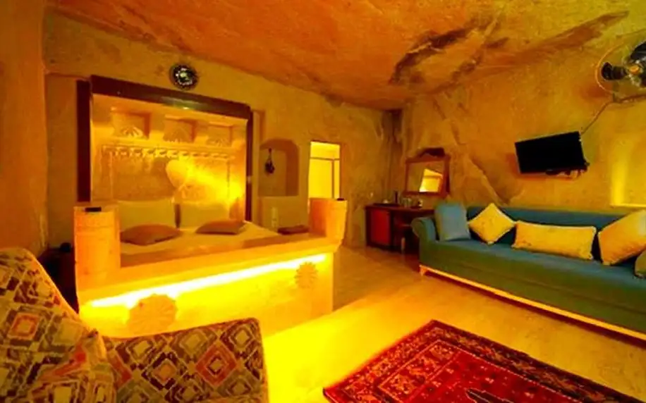 Krásy Kappadokie S Relaxem V 5* Hotelu, Turecká riviéra