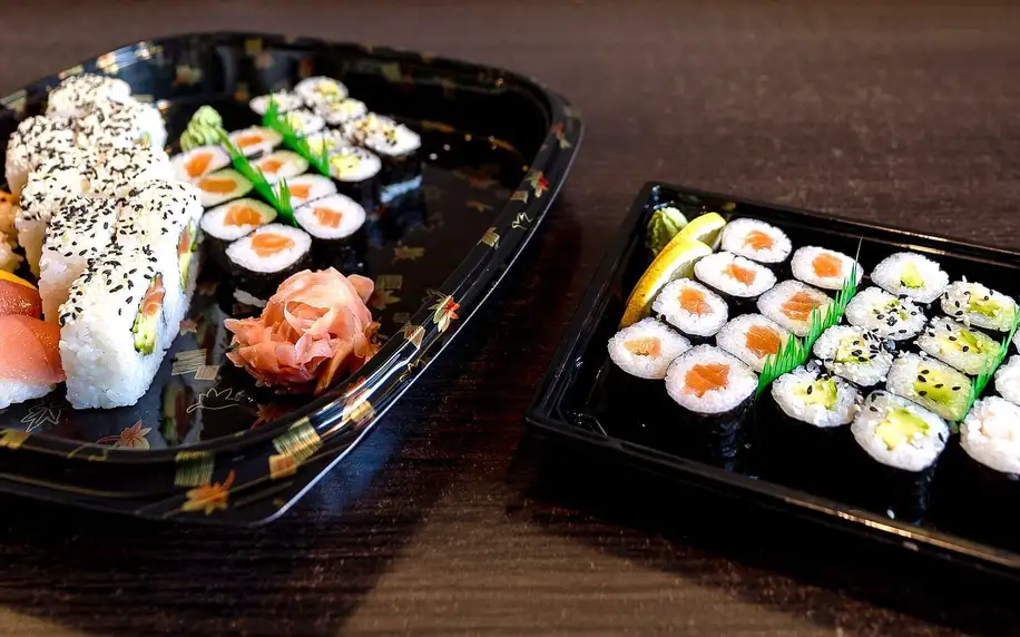 Sushi sety: 10–36 kousků nigiri a maki rolek