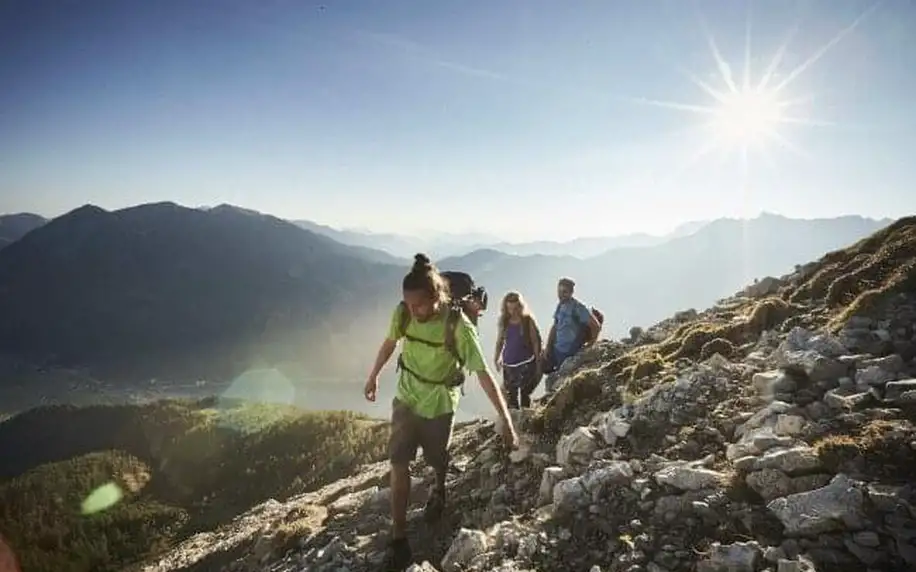 Tyrolsko: Dovolená u jezera Achensee v Hotelu Das Kronthaler **** s polopenzí plus a neomezeným wellness