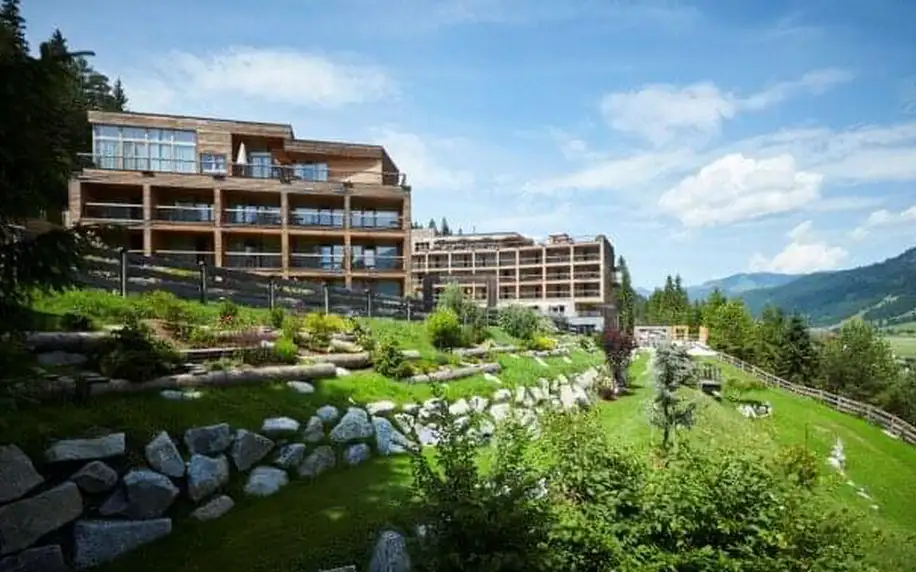 Tyrolsko: Dovolená u jezera Achensee v Hotelu Das Kronthaler **** s polopenzí plus a neomezeným wellness