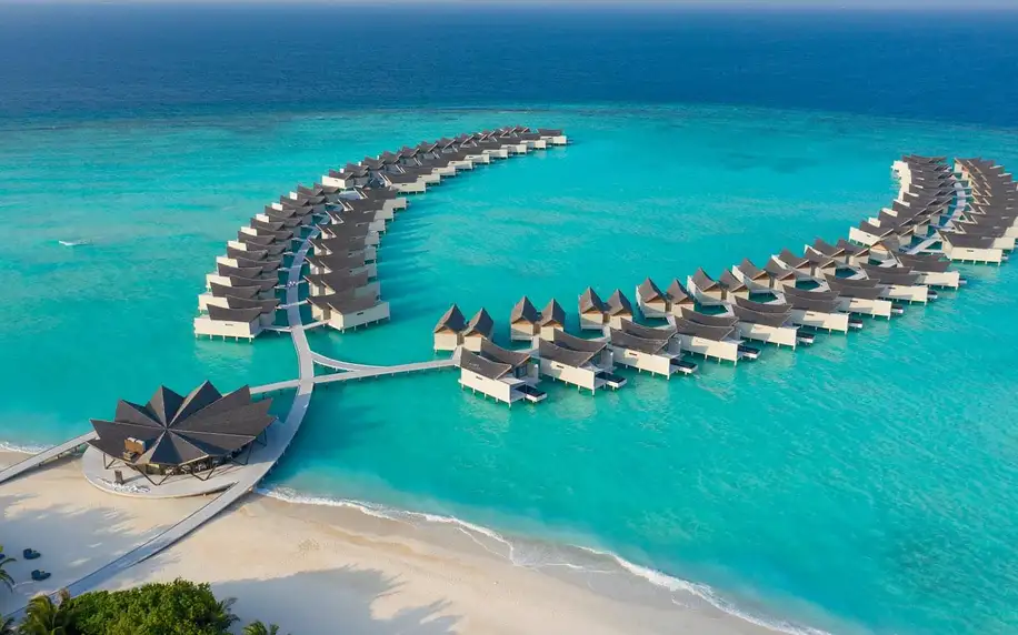 Maledivy letecky na 7-8 dnů, polopenze