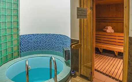 Pobyt v Krakově: Hotel Sympozjum & SPA **** s polopenzí, odpočinkem v sauně a při proceduře + dítě zdarma
