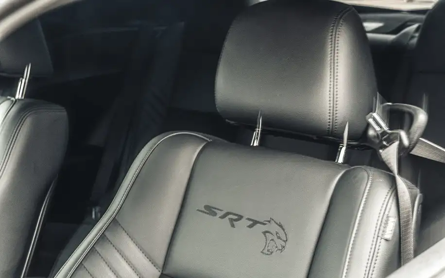 Dodge Challenger SRT Wide Body: spolujízda či řízení