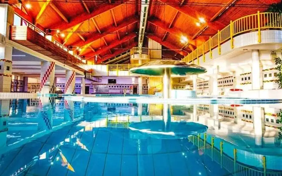 Maďarsko: Zalakaros v Hotelu Fürdő *** s polopenzí, termálními lázněmi s bazény, saunami a vodními atrakcemi