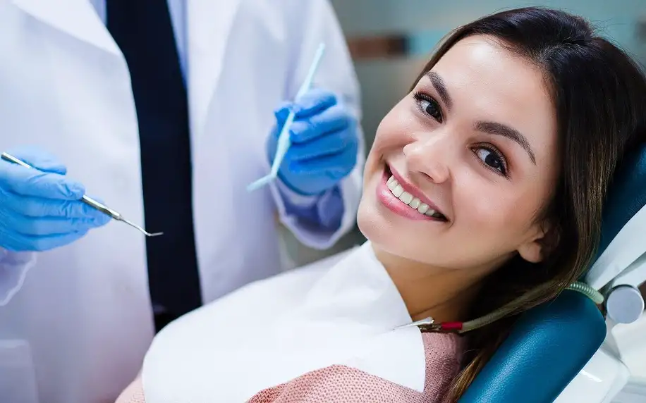 Dentální hygiena: děti, dospělí i ordinační bělení zubů