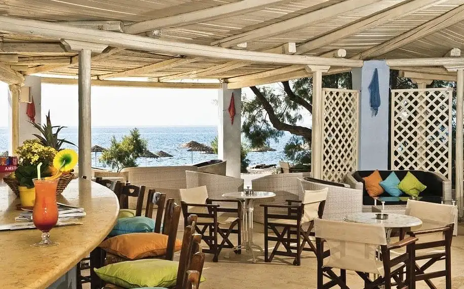 Řecko - Santorini letecky na 4-8 dnů, snídaně v ceně