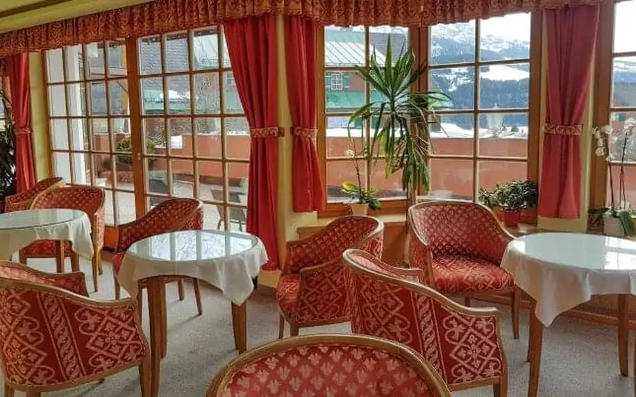 Alpy a Solná komora v Hotelu Tauplitzerhof *** se snídaní nebo polopenzí, hernou, saunami a slevovou kartou