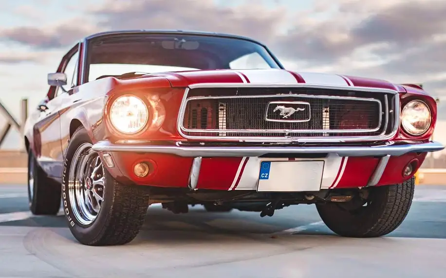 Pronájem Fordu Mustang 1968 V8 na 6–12 hod.