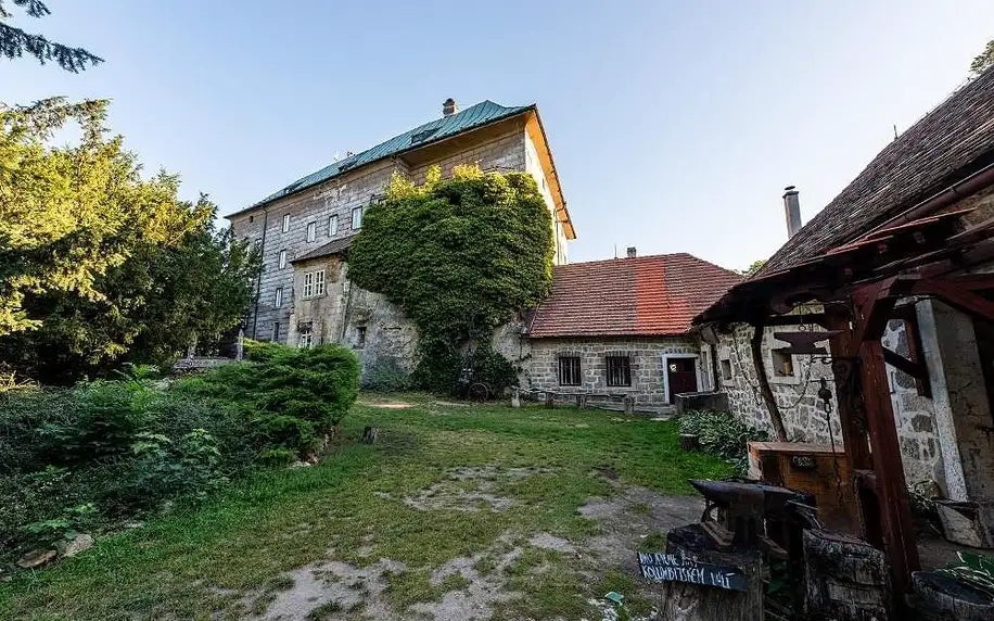 Máchovo jezero: Hájovna hradu Houska