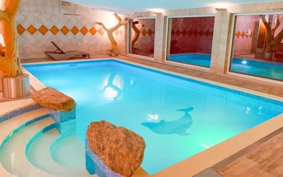 Vysočina: Hotel Podlesí *** u Pohádkové vesničky s polopenzí a bazénem + poukaz na vstup do wellness/aktivitu