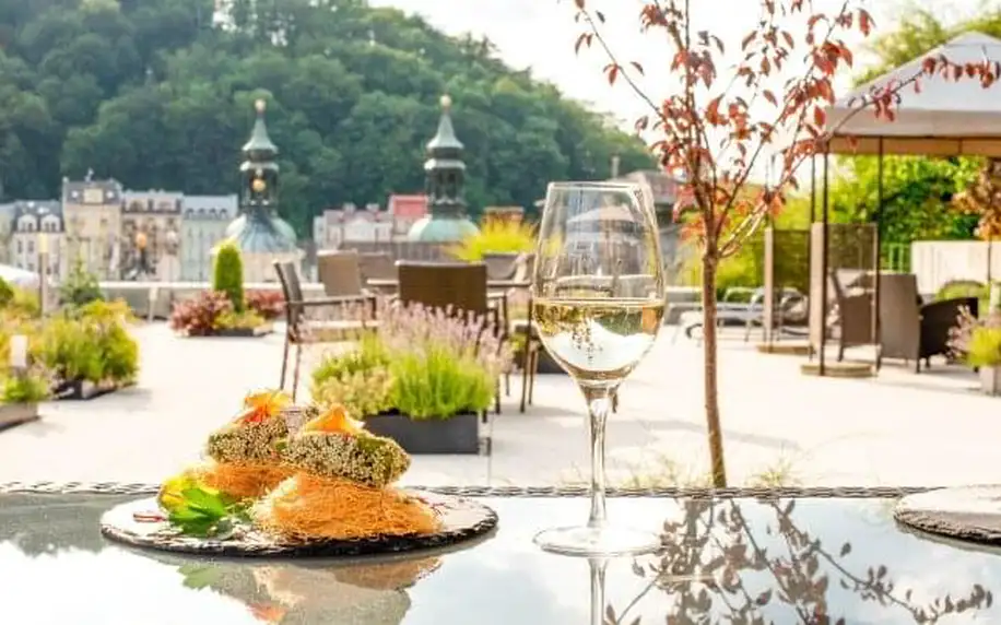 Karlovy Vary v luxusním Hotelu Prezident **** s polopenzí a neomezeným wellness a fitness + welcome drink
