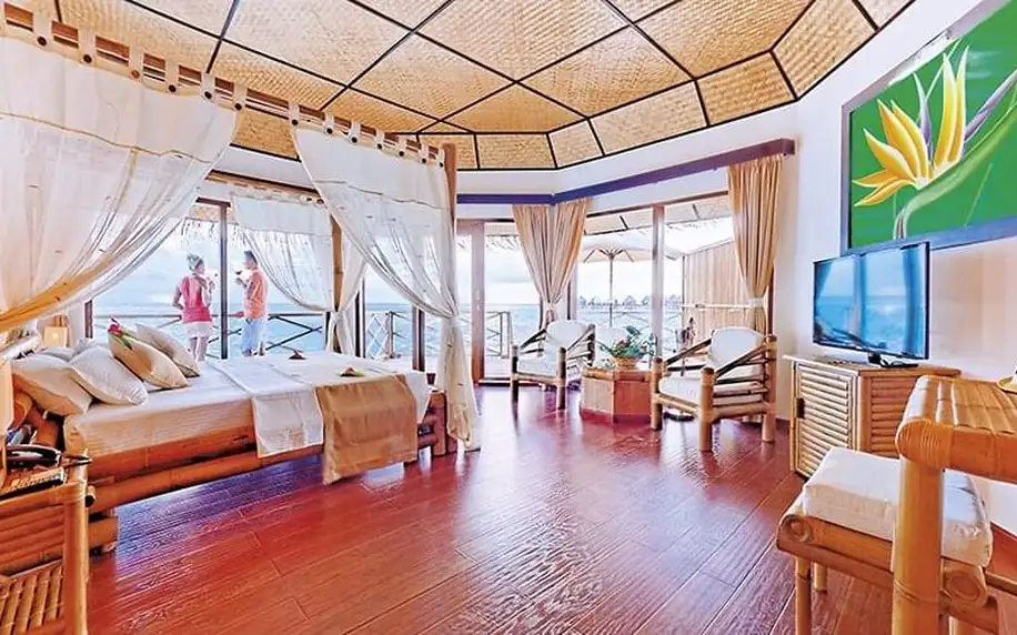 Hotel Angaga Island Resort & Spa, Maledivy