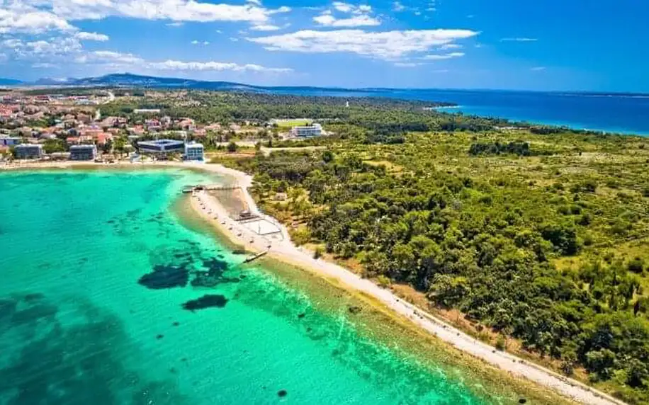 Chorvatsko: Pag jen 270 m od moře v Apartmánové vesničce Gajac až pro 4 osoby + klimatizace, terasa a gril