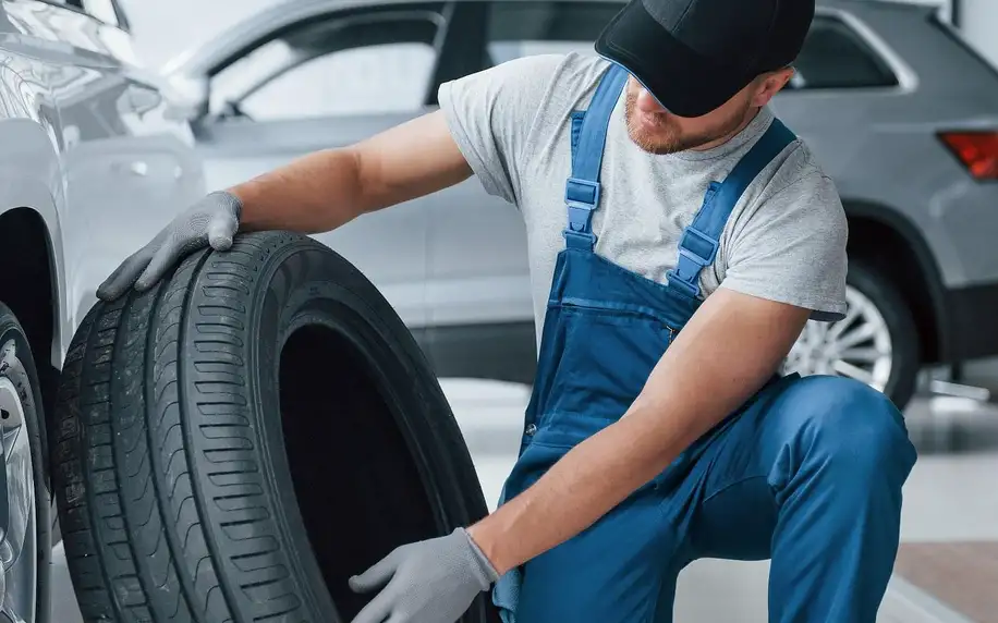 Přezutí pneumatik včetně vyvážení a nahuštění