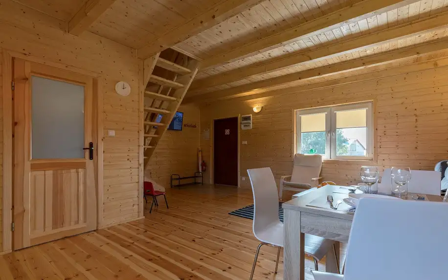 Vybavená chata u Baltského moře až pro 10 osob