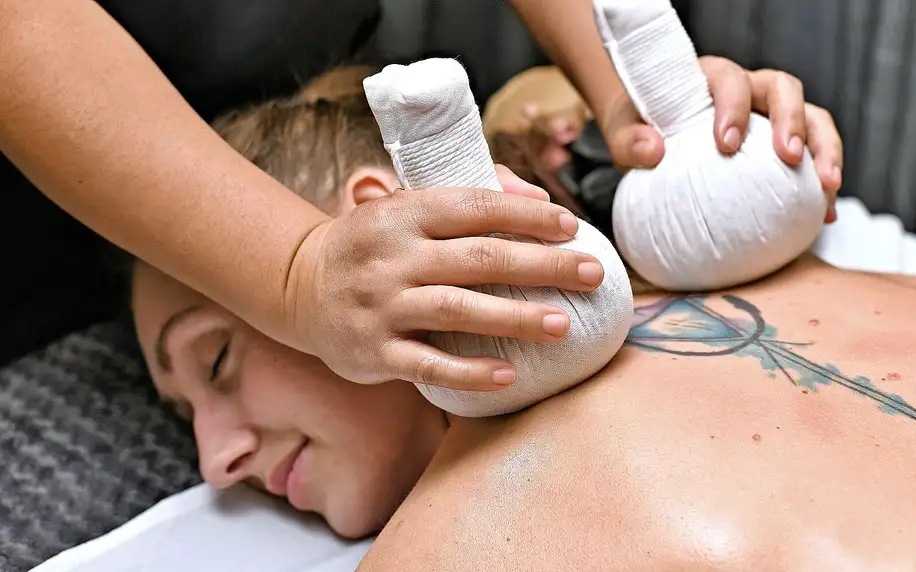 Celotělová masáž: až 90 min, thajská, švédská, kameny