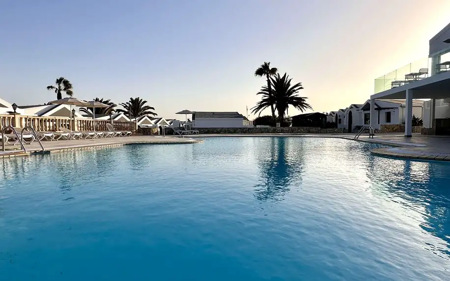 Club Caleta Dorada, Fuerteventura, Bungalov, letecky, all inclusive