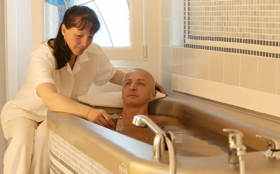 4* relax v Mariánských Lázních: wellness i procedury