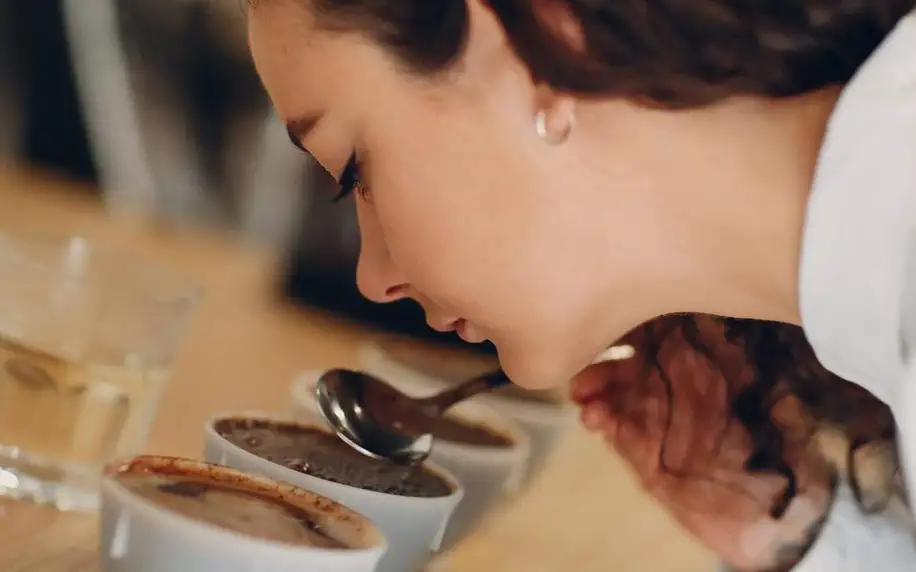 Cupping: zážitková degustace kávy z celého světa pro 1 i 2