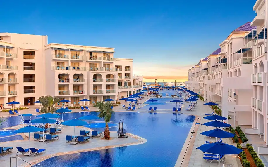 Pickalbatros Blu Spa Resort, Hurghada, Pokoj Deluxe, letecky, strava dle programu