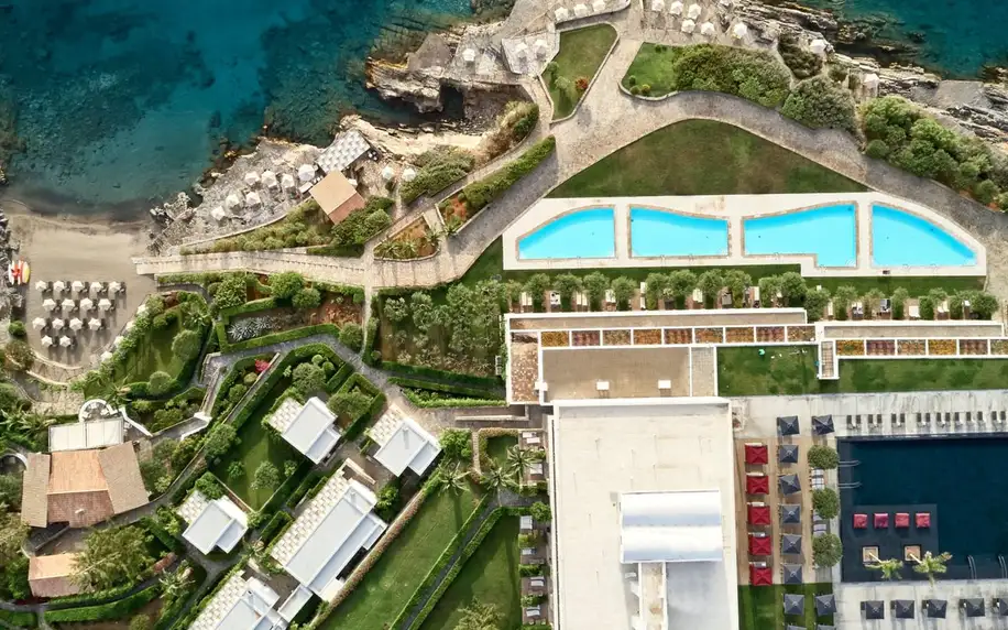 Minos Palace, Kréta, Bungalov s výhledem na moře, letecky, snídaně v ceně