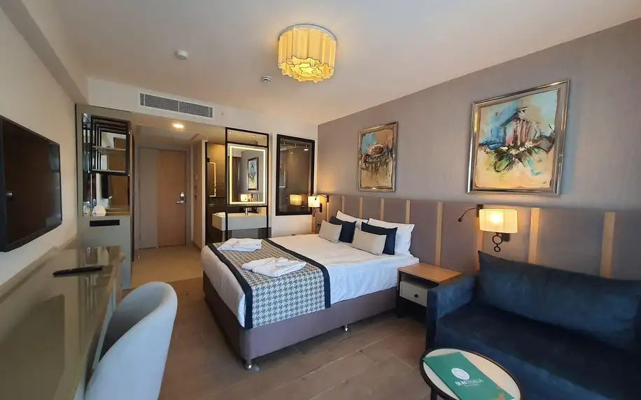 Sunthalia Hotel & Resort, Turecká riviéra, Dvoulůžkový pokoj Deluxe s manželskou postelí Swim-Up, letecky, all inclusive