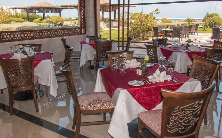 Gravity Hotel and Aquapark Hurghada, Hurghada, Rodinný pokoj s výhledem na moře, letecky, all inclusive