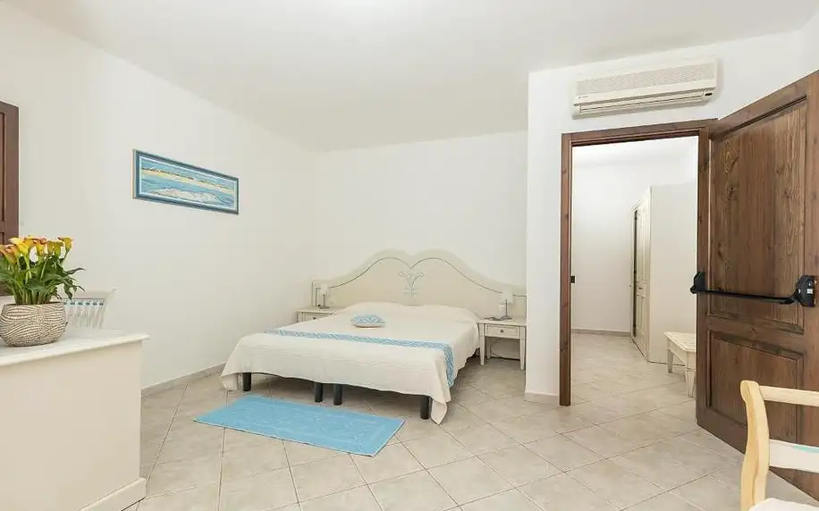 Itálie - Sardinie: Hotel Genna 'e Masoni