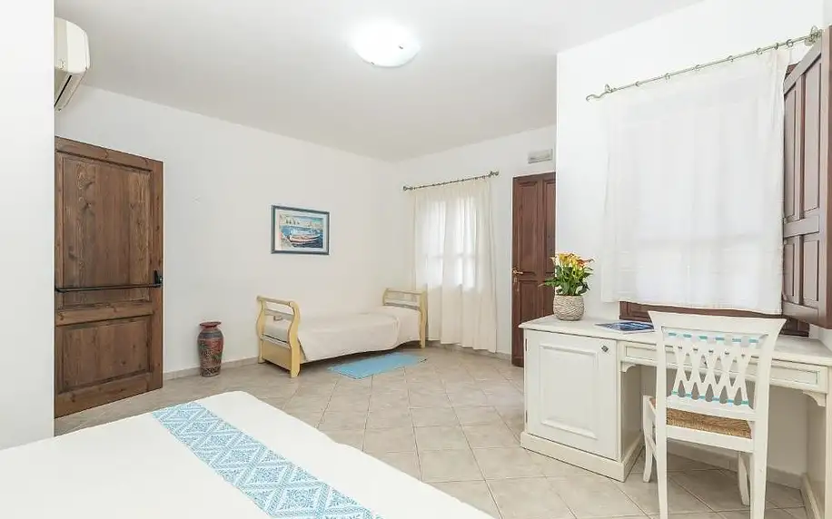 Itálie - Sardinie: Hotel Genna 'e Masoni