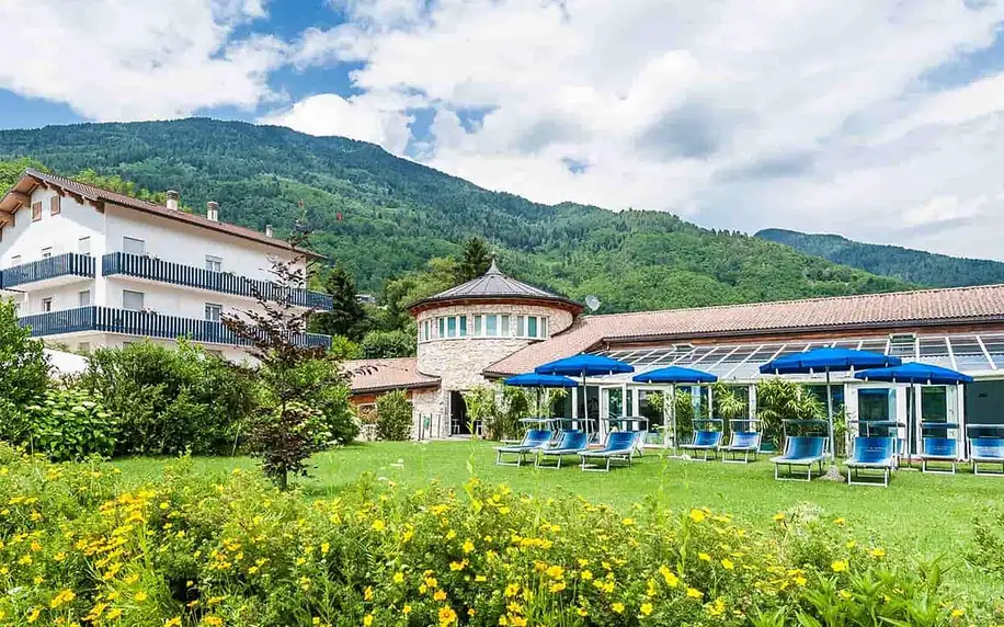 Termály v Trentinu: hotel s plnou penzí a velkým wellness