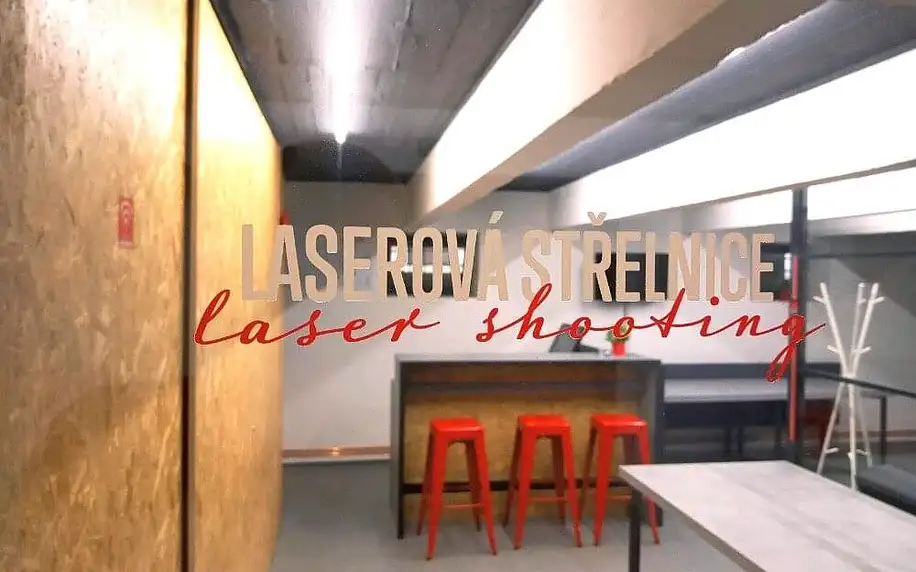 Laserová střelnice: několik her i zbraní na výběr