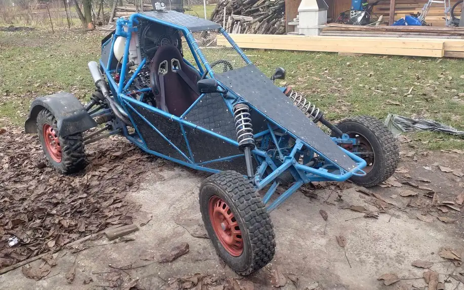 Offroady, čtyřkolky nebo buggy v rallye-cross aréně