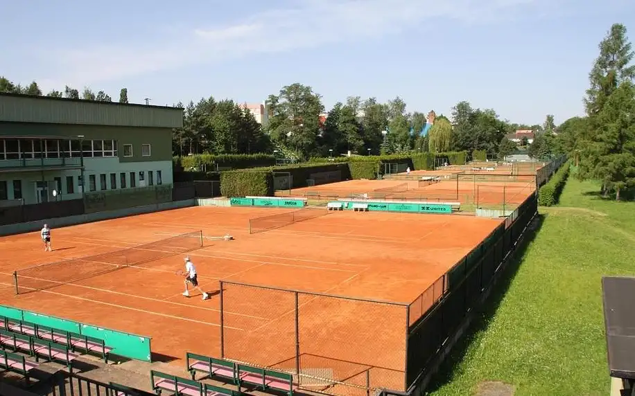 Valašské Meziříčí, Zlínský kraj: Penzion Tenis Klub DEZA