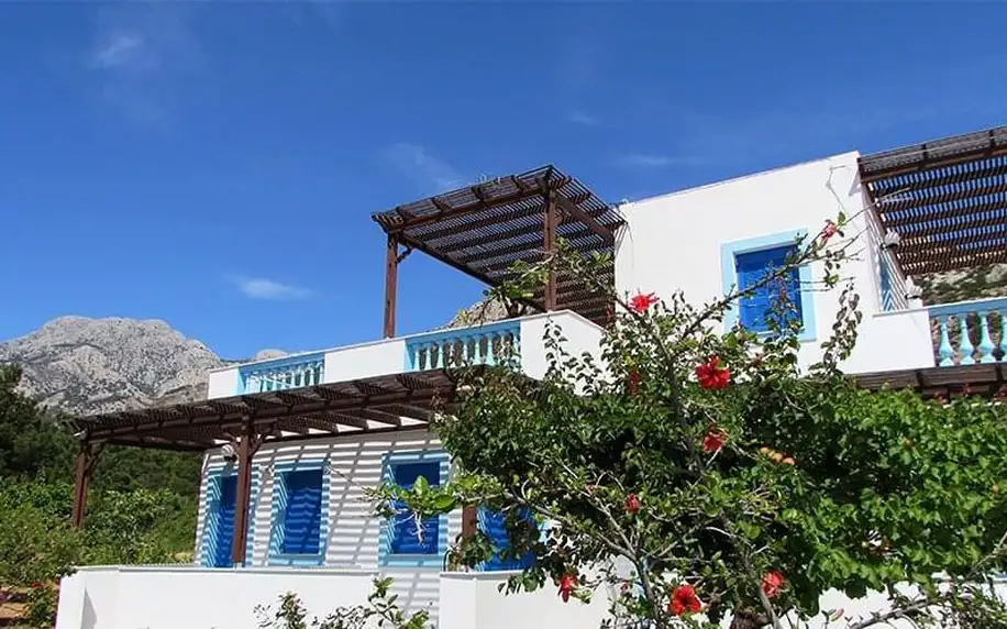Letecký zájezd na Karpathos: Apartmánový dům Corali, 7 nocí, 180 m od pláže