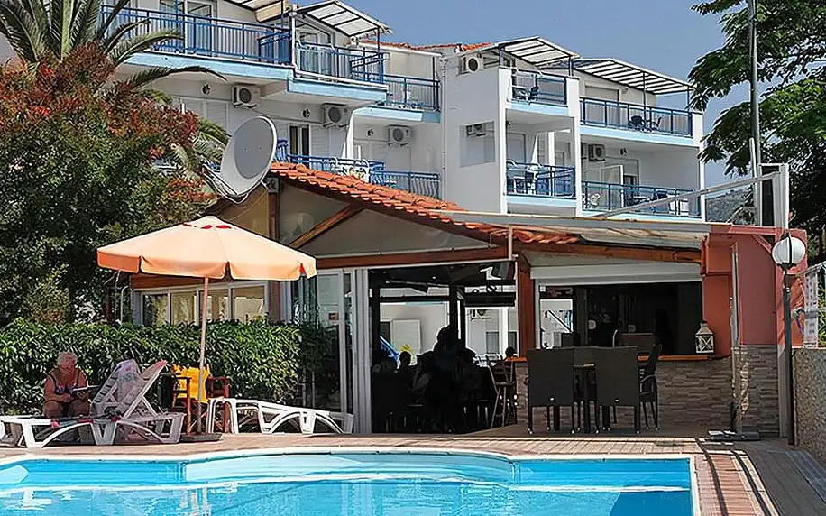 Thassos letecky: Apartmánový dům Marialena s bazénem, bez stravy nebo se snídaní