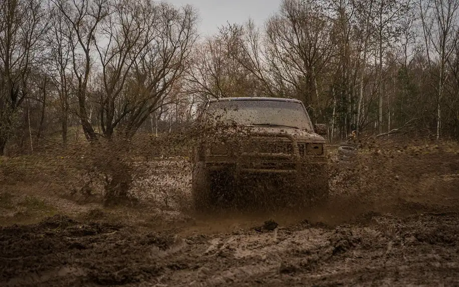 Offroady, čtyřkolky nebo buggy v rallye-cross aréně