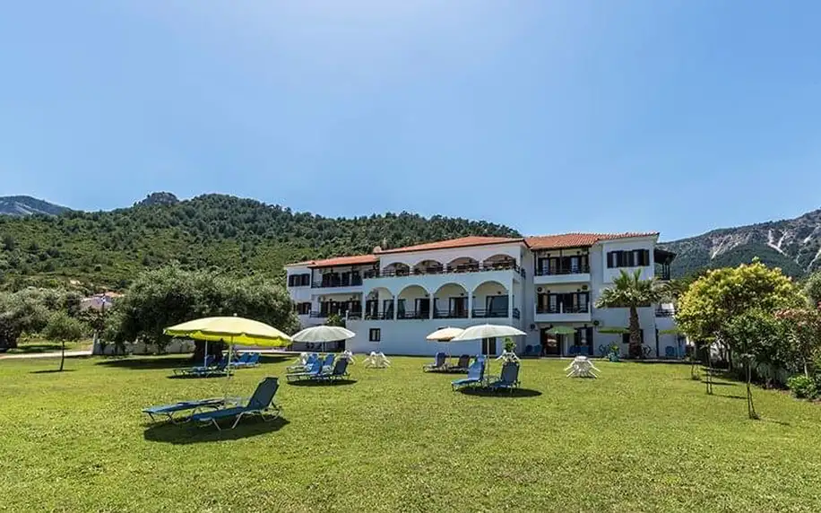 Letecký zájezd na Thassos: Hotel Sylvia u pláže, polopenze