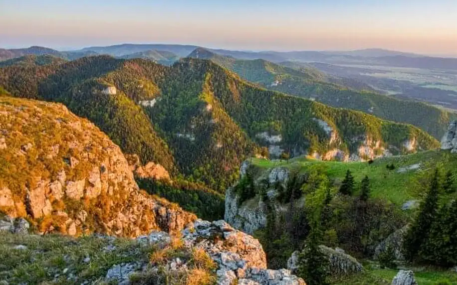 NP Velká Fatra: Pobyt v Horské chatě Smrekovica s polopenzí a wellness centrem (2 druhy saun, vířivka)