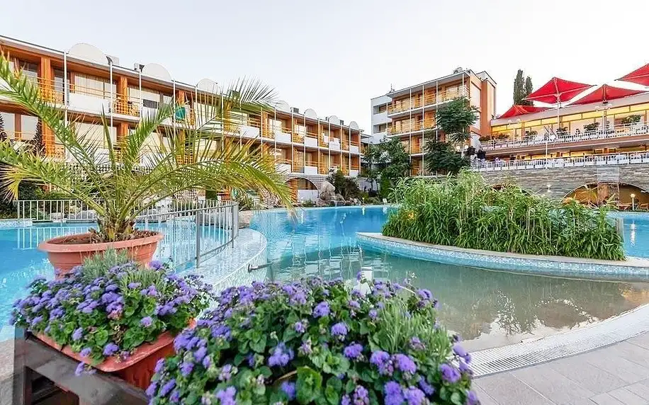 Bulharsko - Nesebar letecky na 8-23 dnů, all inclusive