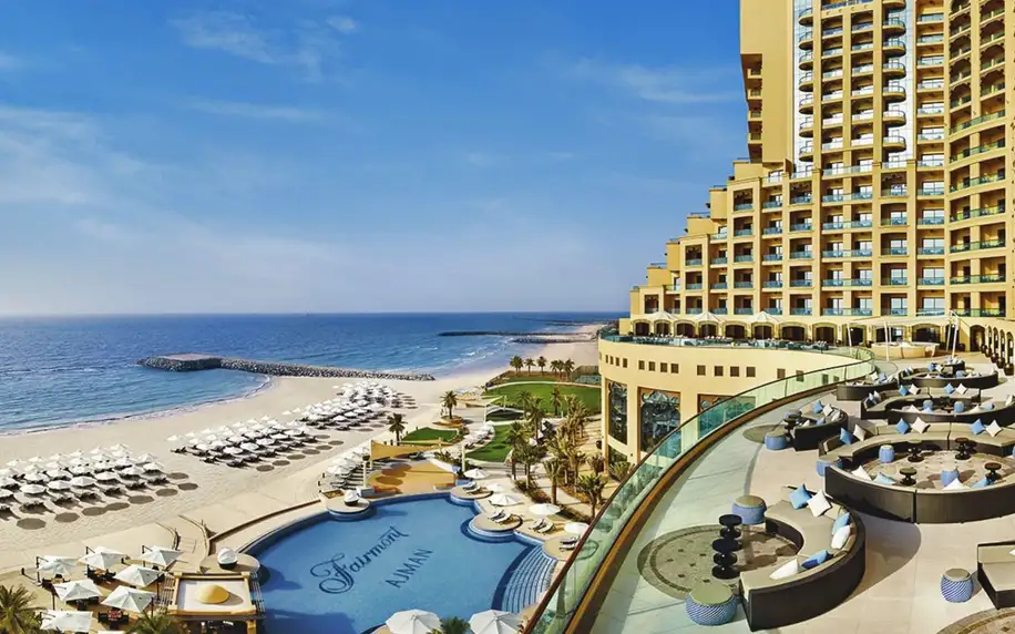 Fairmont Ajman, Ajman, Apartmá Junior, letecky, snídaně v ceně