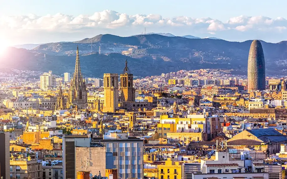 Španělsko - Barcelona letecky na 4 dny, snídaně v ceně