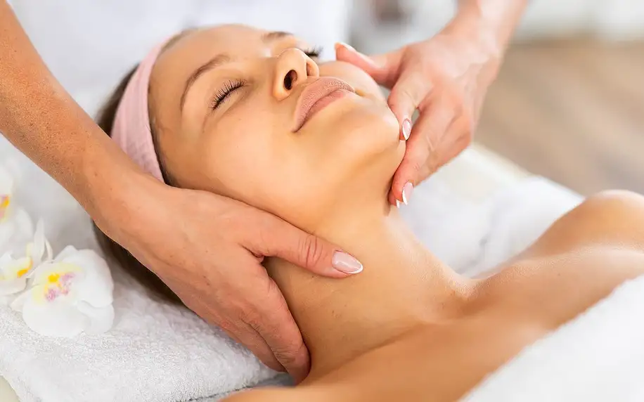 Kosmetické ošetření: ultrazvuková špachtle či masáž