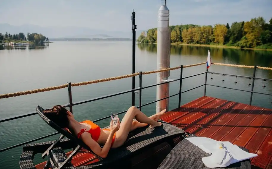 Houseboat na Liptovské Maře s privátním wellness