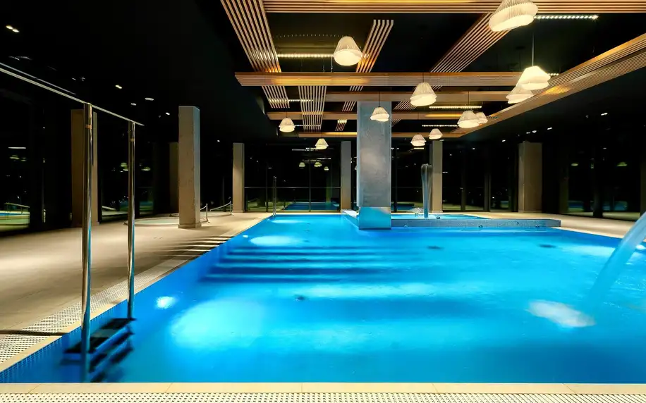 Nový resort ve Sklářské Porubě: jídlo, wellness, infinity bazén