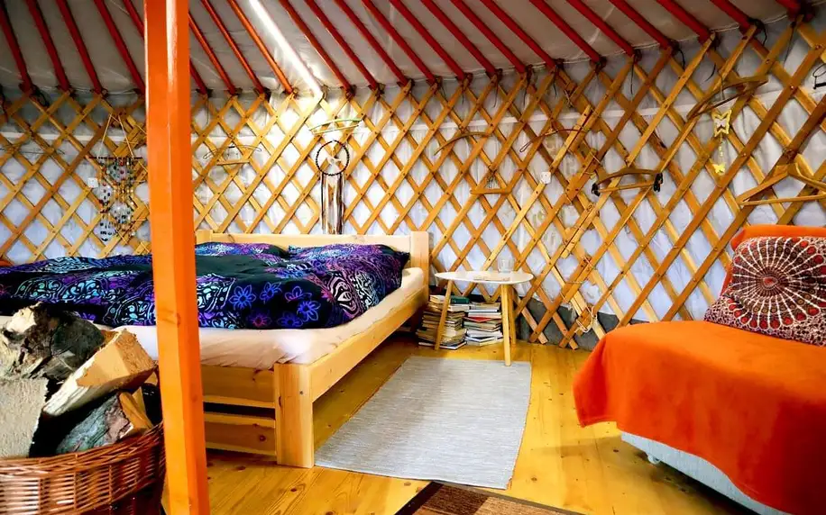 Netradiční relax ve vybavené jurtě se saunou